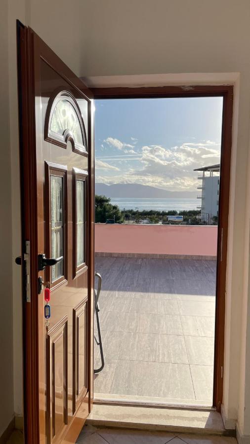 Vila Osmenaj Rent Room Or Apartment Vlore Exterior photo